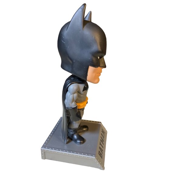 Funko Batman Wacky Wobbler Loose Bobblehead Figure DC Universe 2011 Comics - Picture 3 of 14